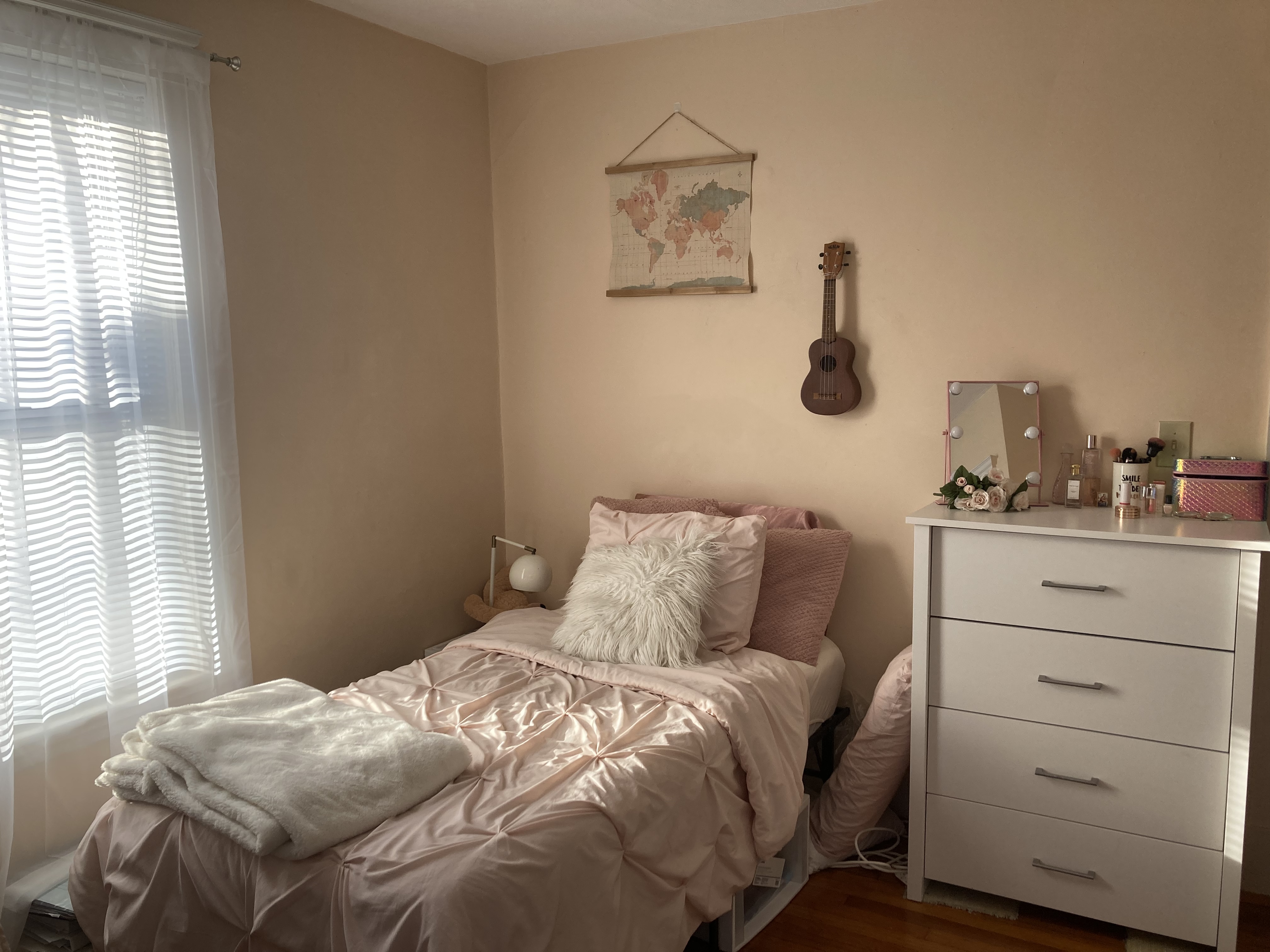 Fall 2024 sublet near Tufts — photo 1