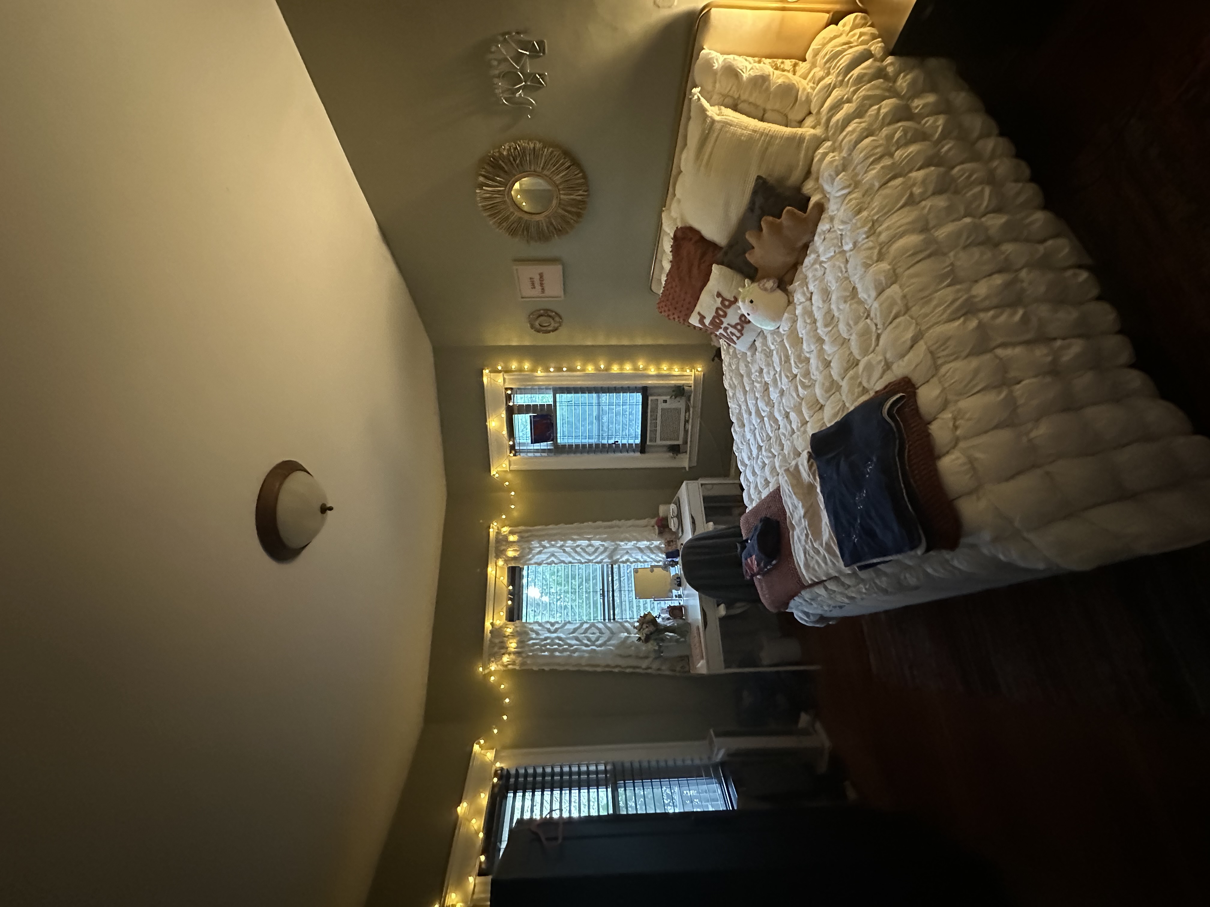Summer 2024 sublet near Tufts — photo 1