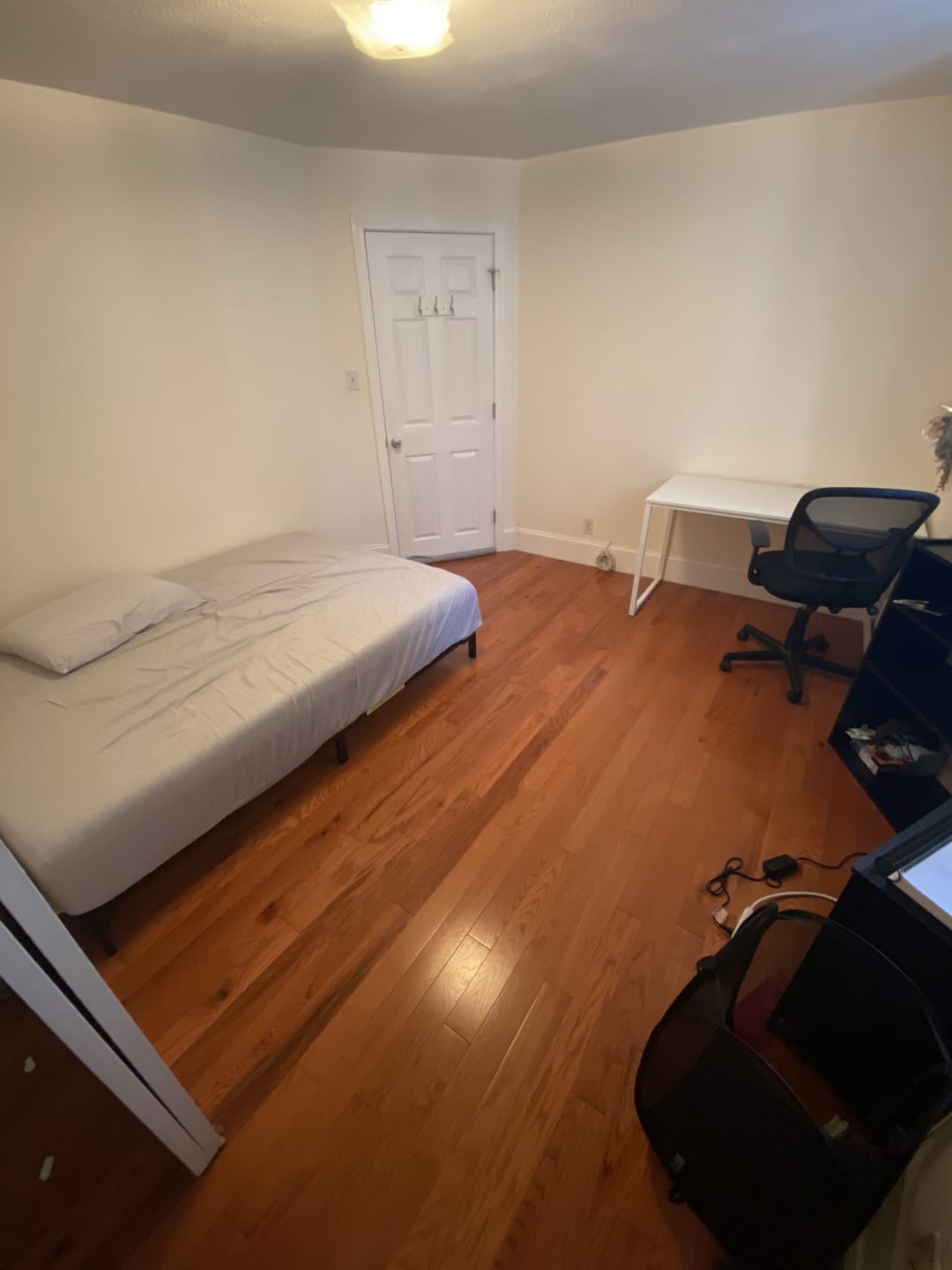 Spring 2025 sublet near Tufts — photo 4