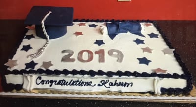 Graduation Star Cake 