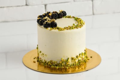 Pistachio Honey Cake