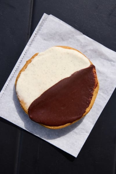B&W COOKIE (vanilla, coconut, choco)