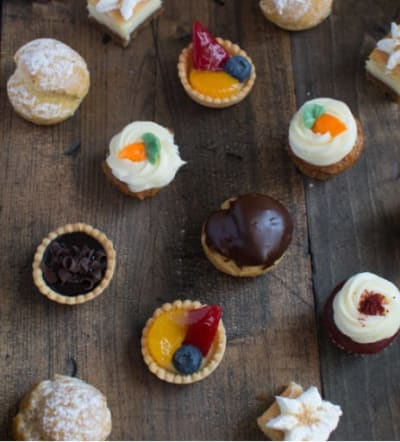 Miniature Desserts (a la carte)
