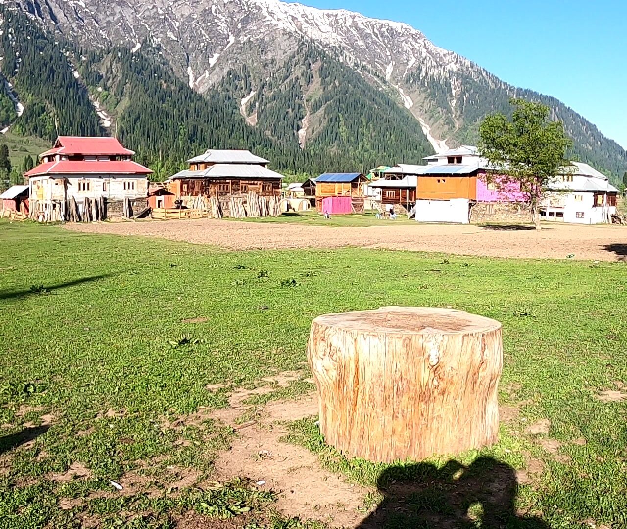 tour image