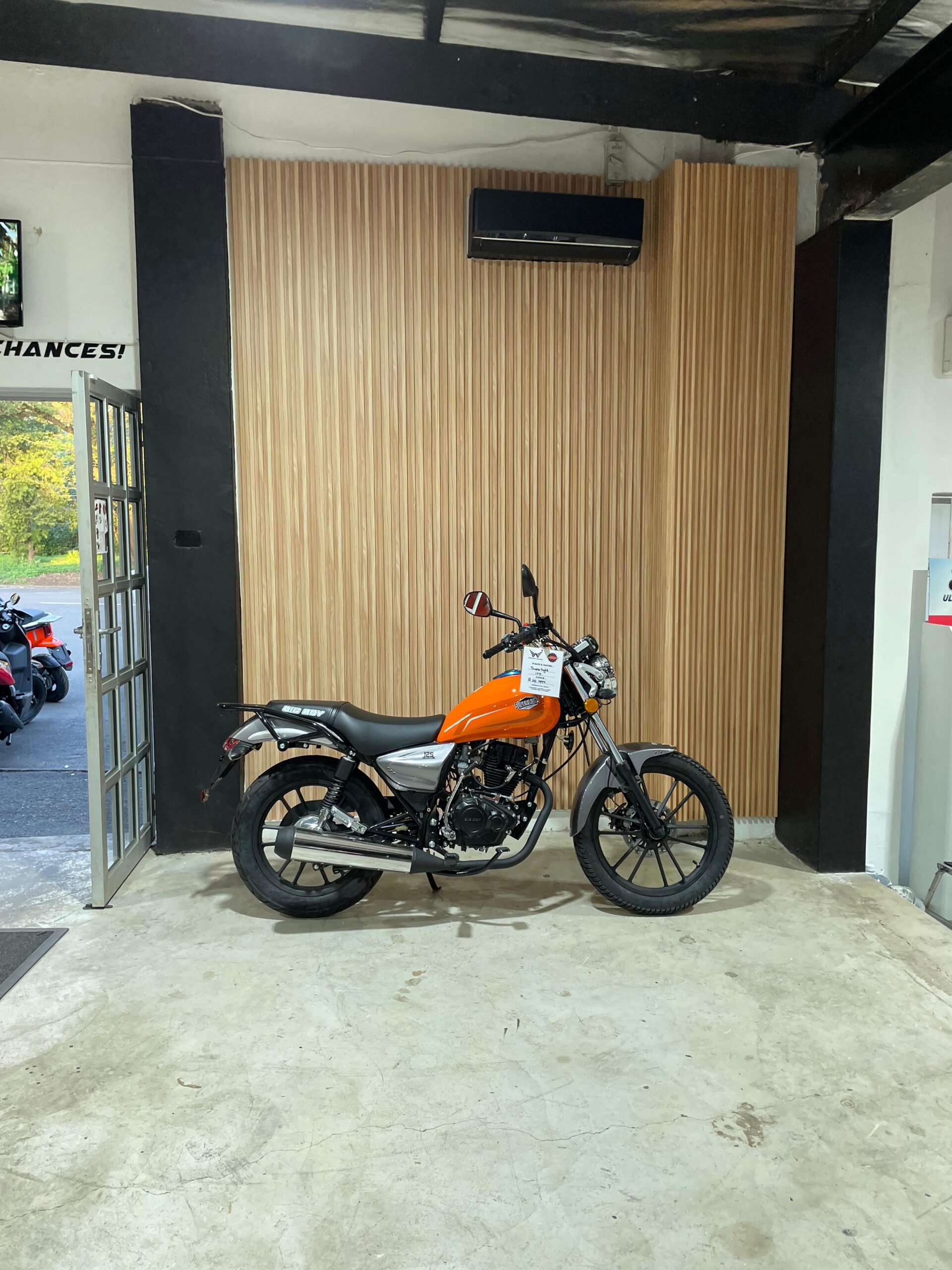 Big Boy Superlight 125 view 1