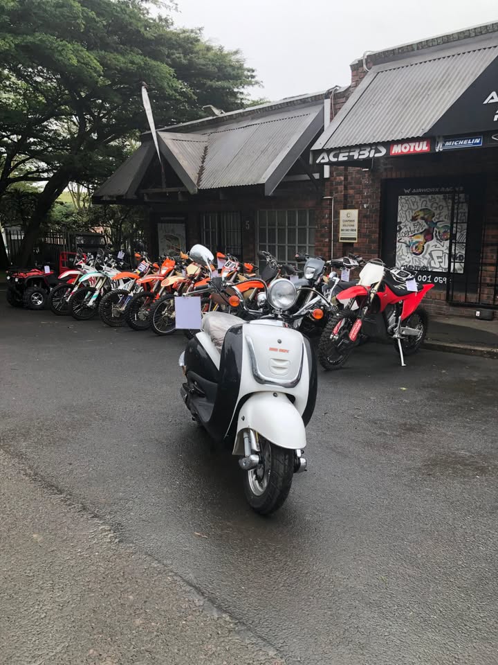 Big Boy Revival 125cc view 1