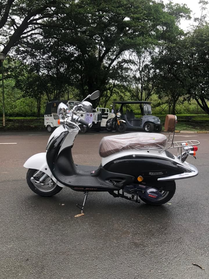 Big Boy Revival 125cc view 3