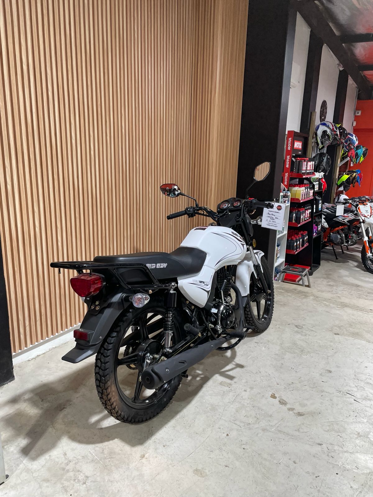 Big Boy Velocity 200 view 1