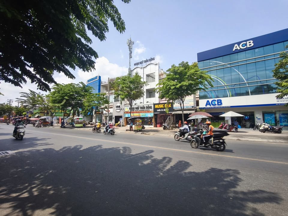 /Siêu Vị Trí Góc 2 Mặt Tiền Phạm Hùng Đoạn Đẹp, P.5, Quận 8