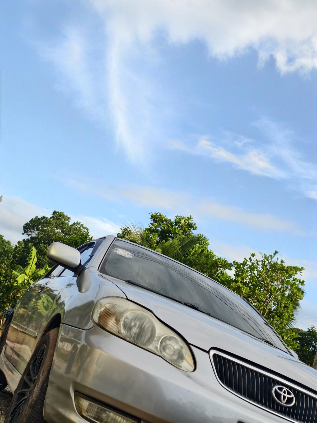 ภาพ calm morning drive จากคลังภาพของ Panupong Wongsorn