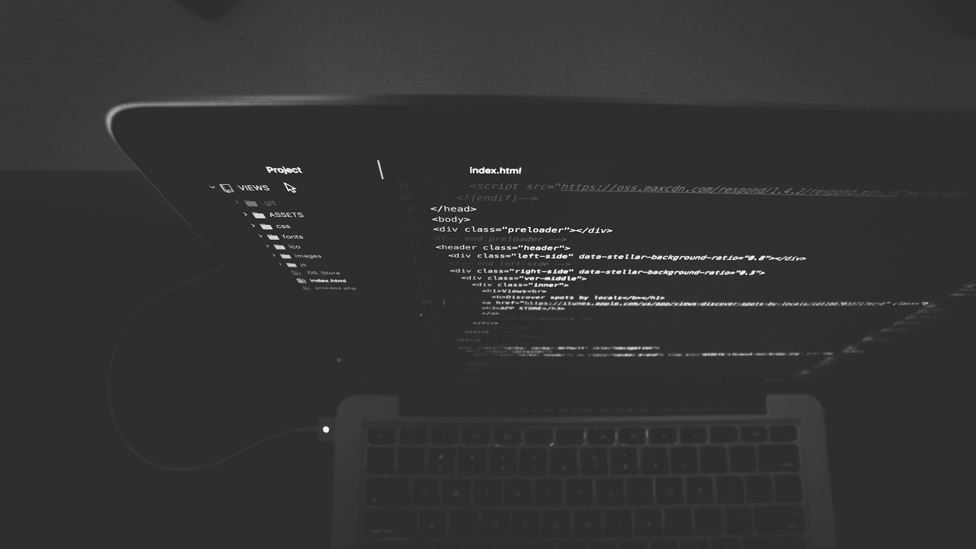 ¿Puedo hacer mi propio sistema de facturación electrónica o contrato uno?