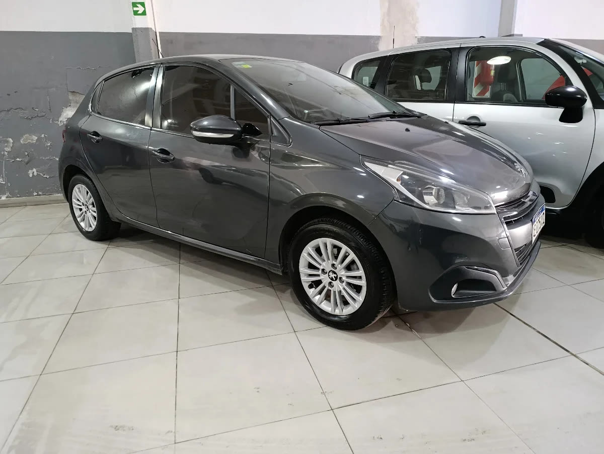 Peugeot 208 - 2020