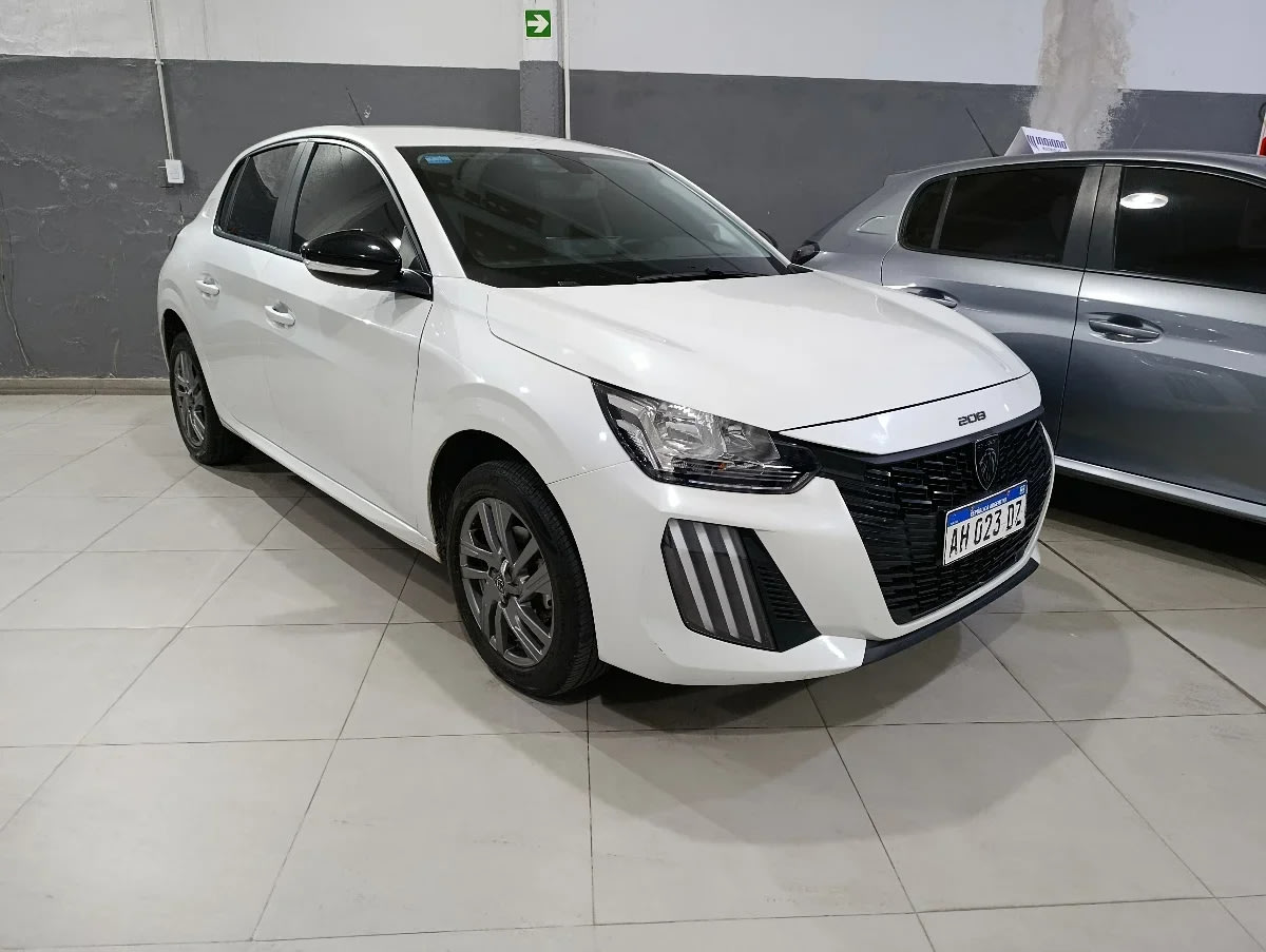 Peugeot 208 - 2025