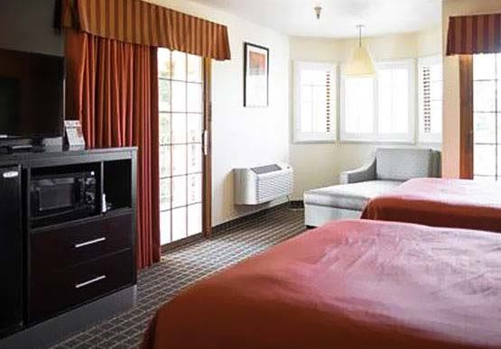 Comfortable Suites And Hotel Rooms In Santa Cruz Ca Hotel Solares