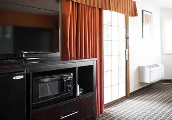 Comfortable Suites And Hotel Rooms In Santa Cruz Ca Hotel