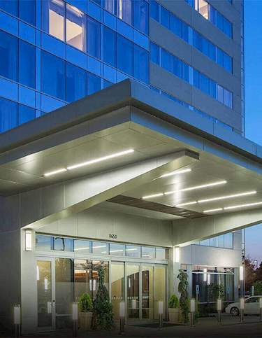 Holiday Inn Cleveland Clinic Affordable Cleveland Oh Hotel