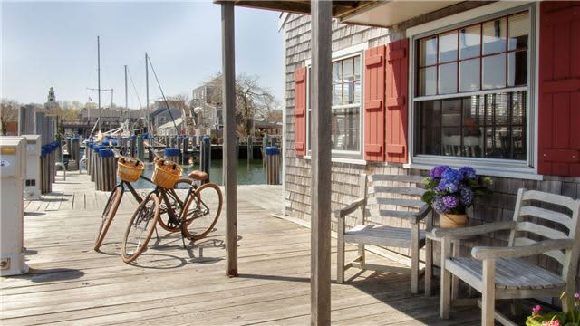 Nantucket Vacation Deals The Cottages Lofts At Boat Basin