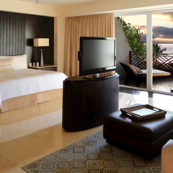 Suite Amenities Suite Amenities