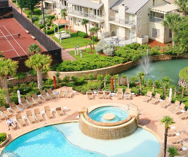 Café Del Sol at Horseshoe Bay Resort