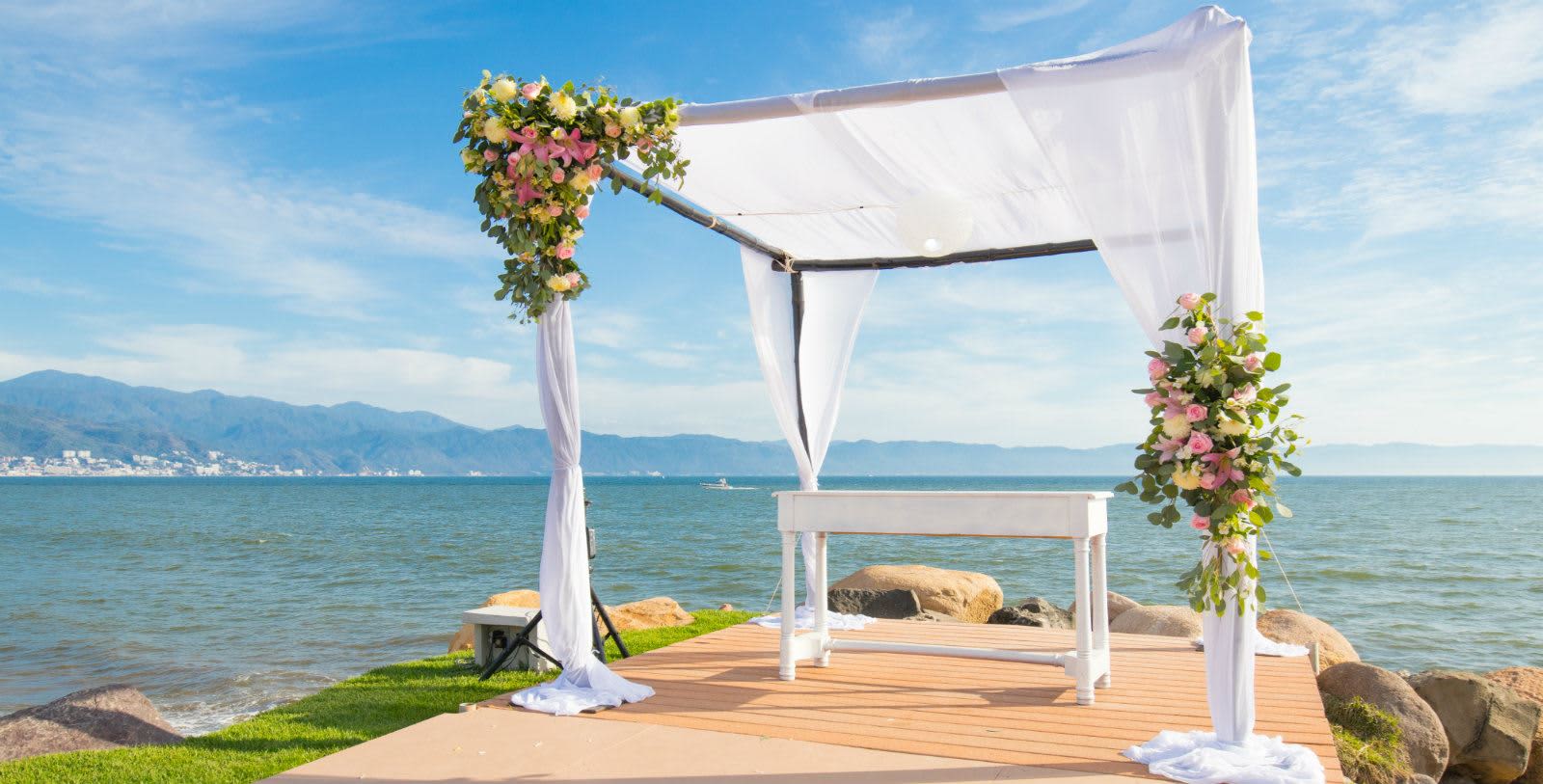 Wedding in Velas Vallarta Wedding in Velas Vallarta
