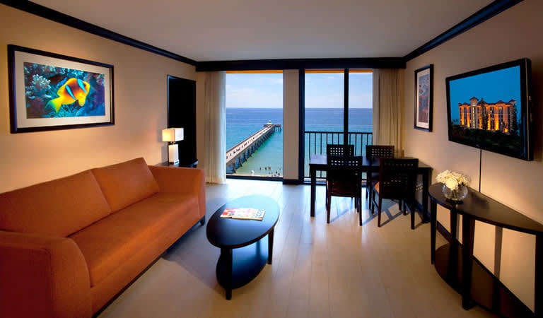 Wyndham Deerfield Beach Resort, Florida Suites