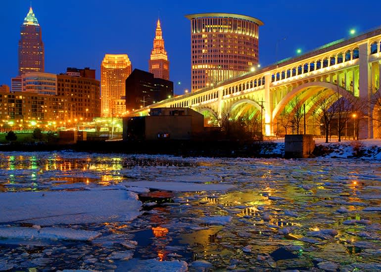 Fun & Cozy Things to Do in Cleveland in the Winter