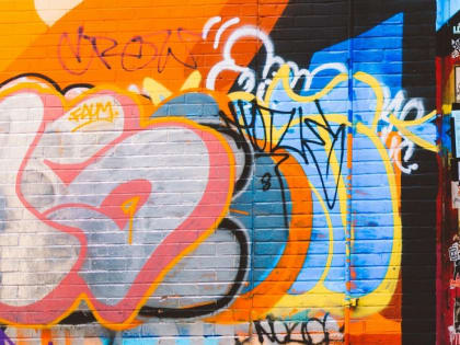 Граффити: проблема для собственников зданий в Тольятти