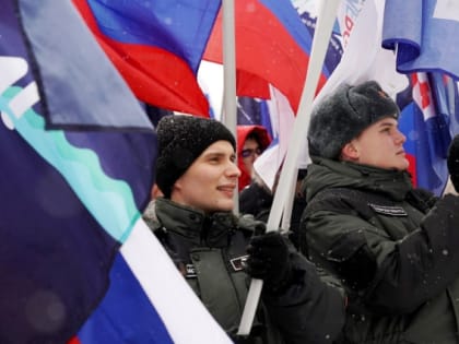 10 тысяч жителей Самарской области приняли участие в митинге-концерте «Слава защитникам Отечества»