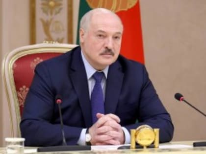 "Жалко девчонку": Лукашенко считает возможным передать в РФ осужденную в Белоруссии россиянку Сапегу
