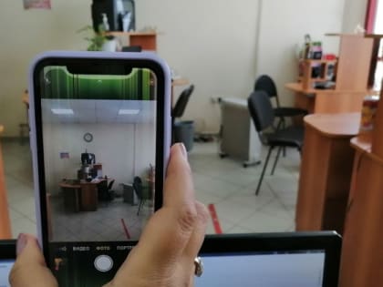 Можно, только осторожно: россиянам запретили снимать чиновников на видео при одном условии