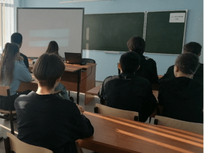 В школе №26 Сызрани решили восполнить пробел в традиции, но нужна помощь бывших выпускников