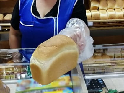 В магазинах резко подскочили цены на хлеб
