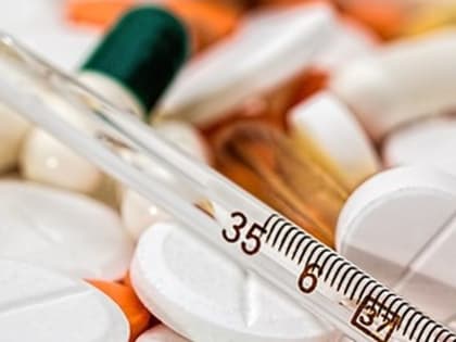 "Лекарства перестанут поступать в аптеки". Россиян предупредили о перебоях с поставками жизненно важных препаратов