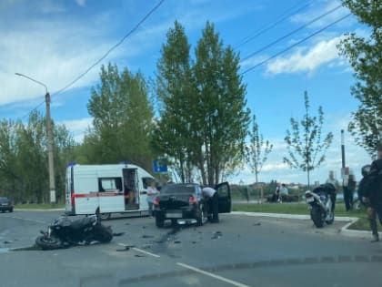 На овальном кольце в Сызрани разбился мотоциклист