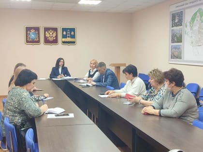 Отрадненским школам рекомендовано создать родительские чаты по вопросам организации горячего питания