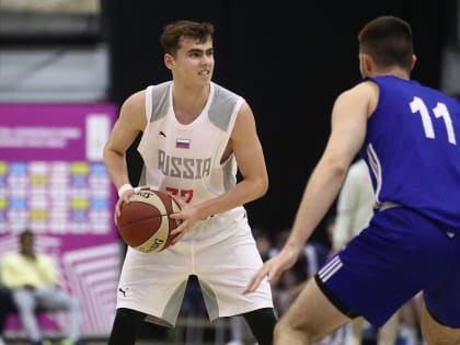 Юрий Умрихин помог сборной дважды победить в Сербии