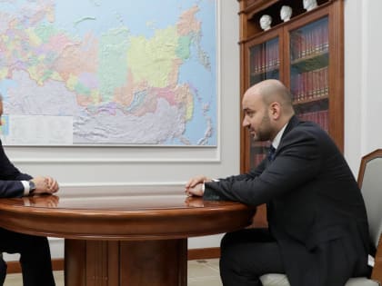 Обсудили вопросы социально-экономического развития региона. Вячеслав Федорищев встретился в Москве с председателем Госдумы РФ Вячеславом Володиным