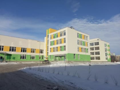 Видео: как продвигается строительство крупнейшей школы региона