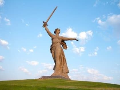 Обращение губернатора Дмитрия Азарова по случаю 80-летия разгрома немецко-фашистских войск в Сталинградской битве