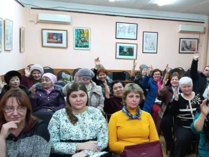 Жители домов 91,93,97,99 по пр. Гагарина поддержали инициативу обустройства досуговой зоны