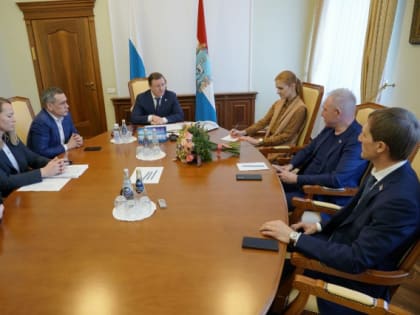 Дмитрий Азаров, Сергей Морозов и Мария Бутина обсудили лучшие практики Самарской области по поддержке местных производителей