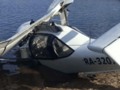 В Самаре перевернулся самодельный легкомоторный самолет, проходивший летные испытания
