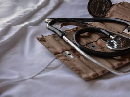 Кривая улыбка: как распознать инсульт по внешним признакам