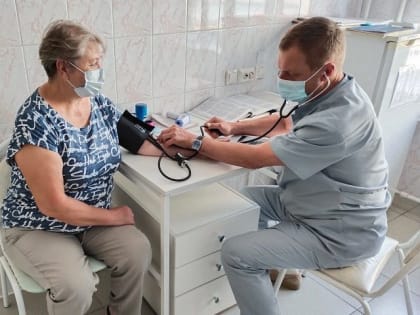 Диспансеризация включает скрининги, позволяющие эффективно выявлять болезни на ранних стадиях