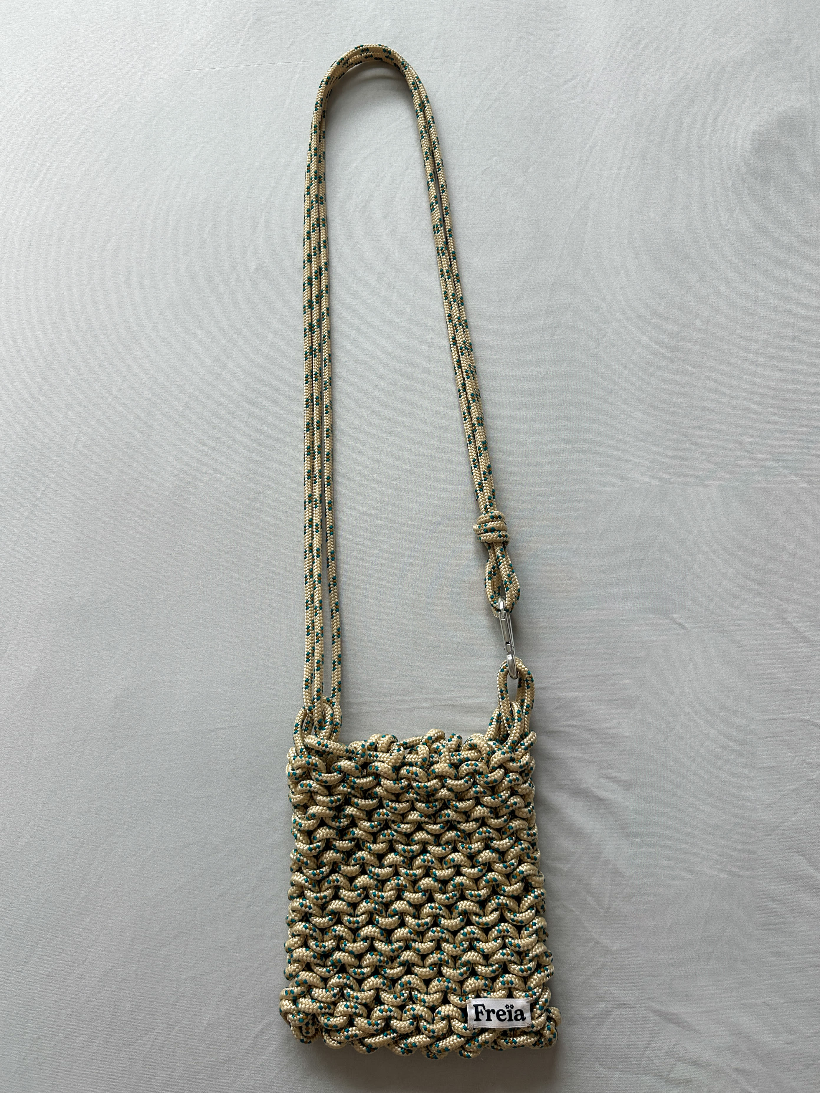 Judï – Beige escalade