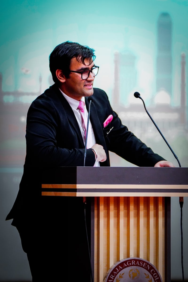Harsh Malhotra, Founder President of Delhi MUN 1.0, addresses the opening ceremony of Delhi MUN 1.0 from the podium