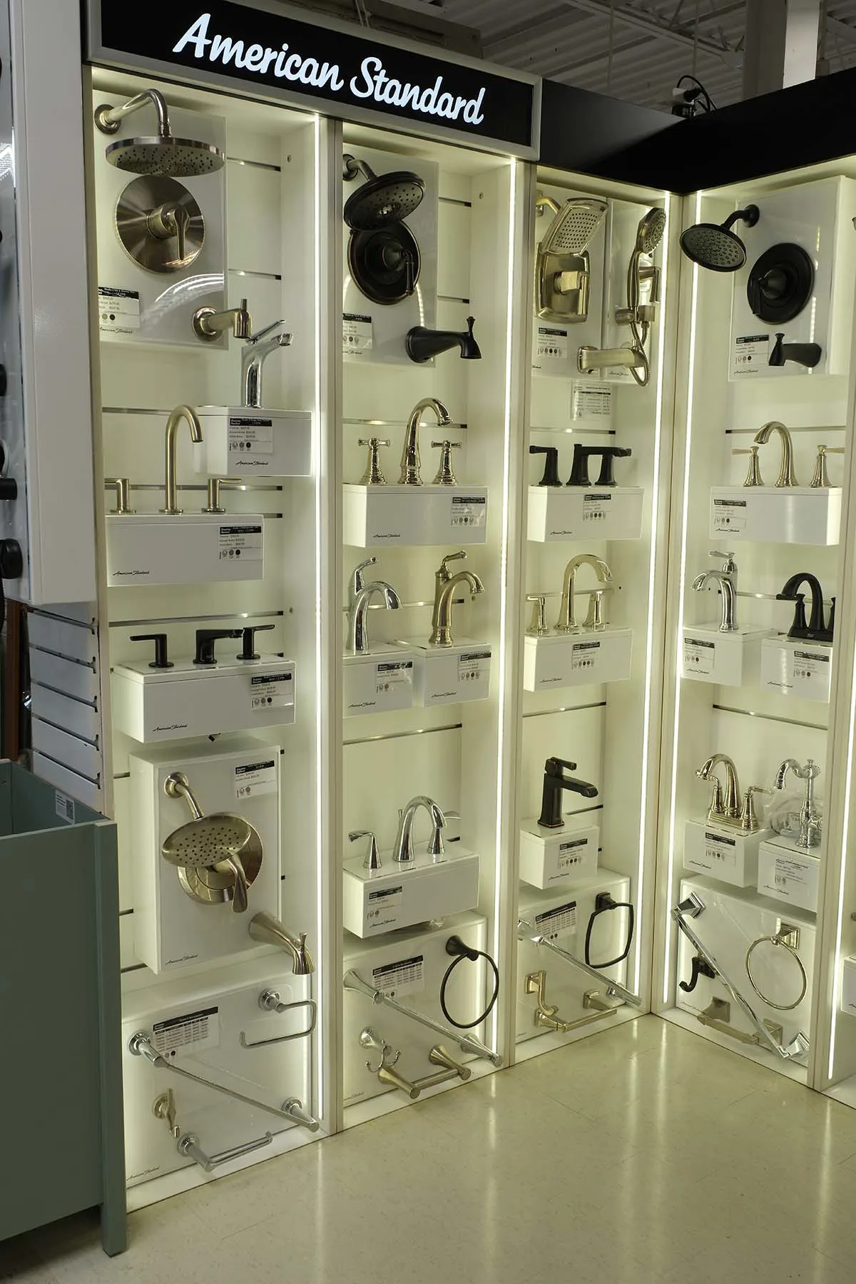 SHOWROOM-41 SHOWROOM-41