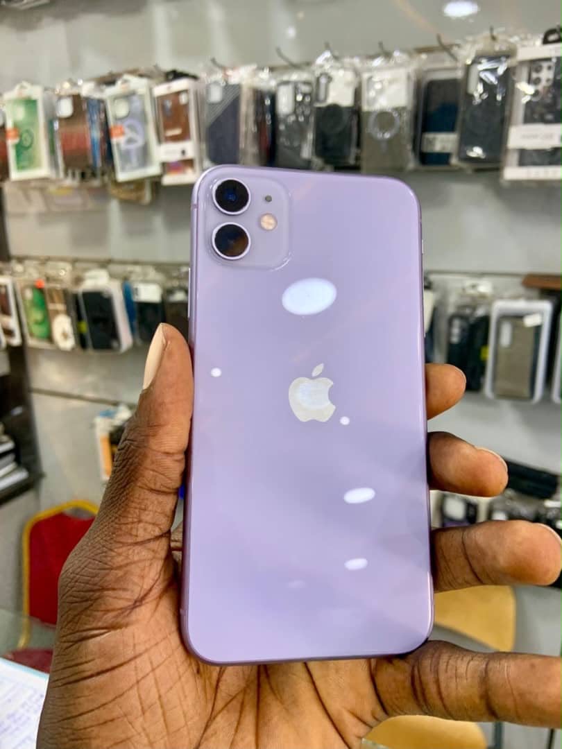 IPHONE 11 (128GB)