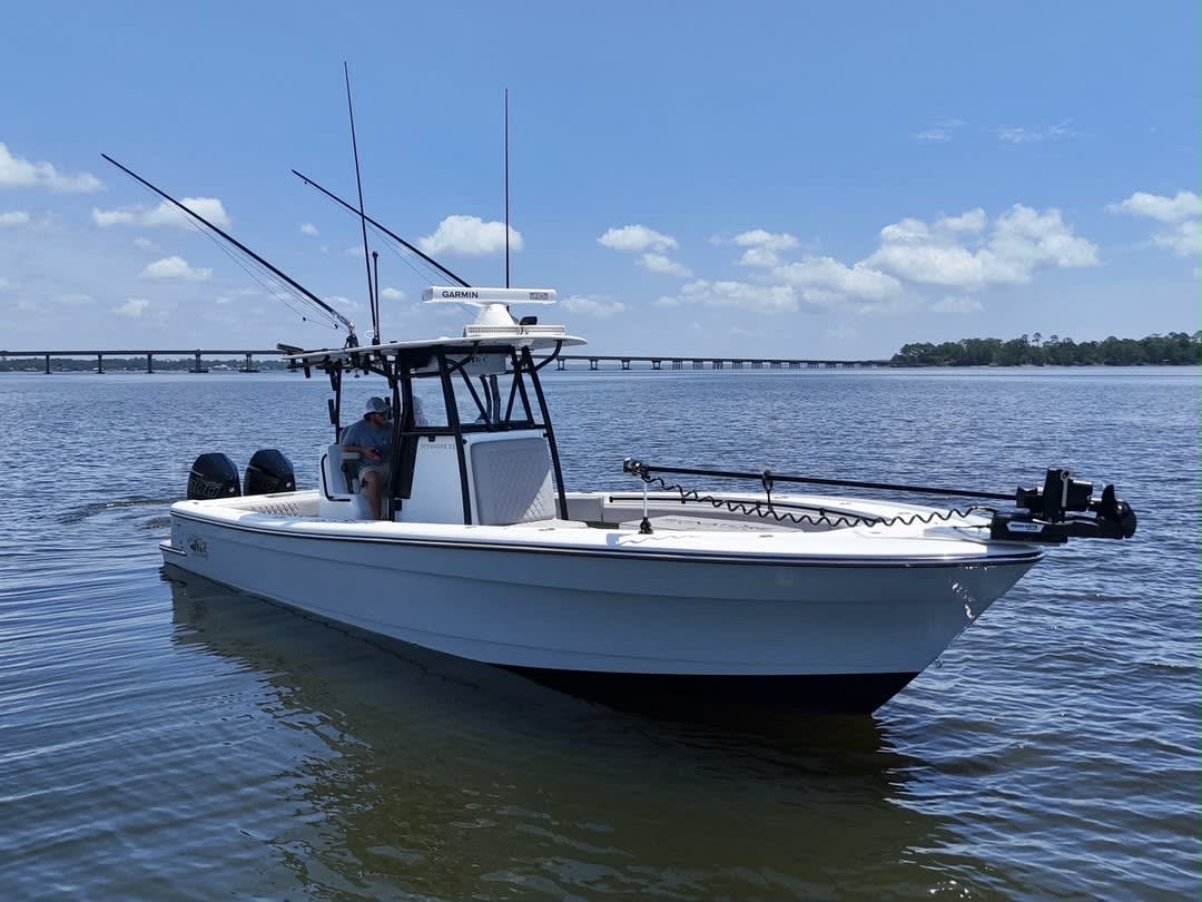 2023 Andros 32 Offshore