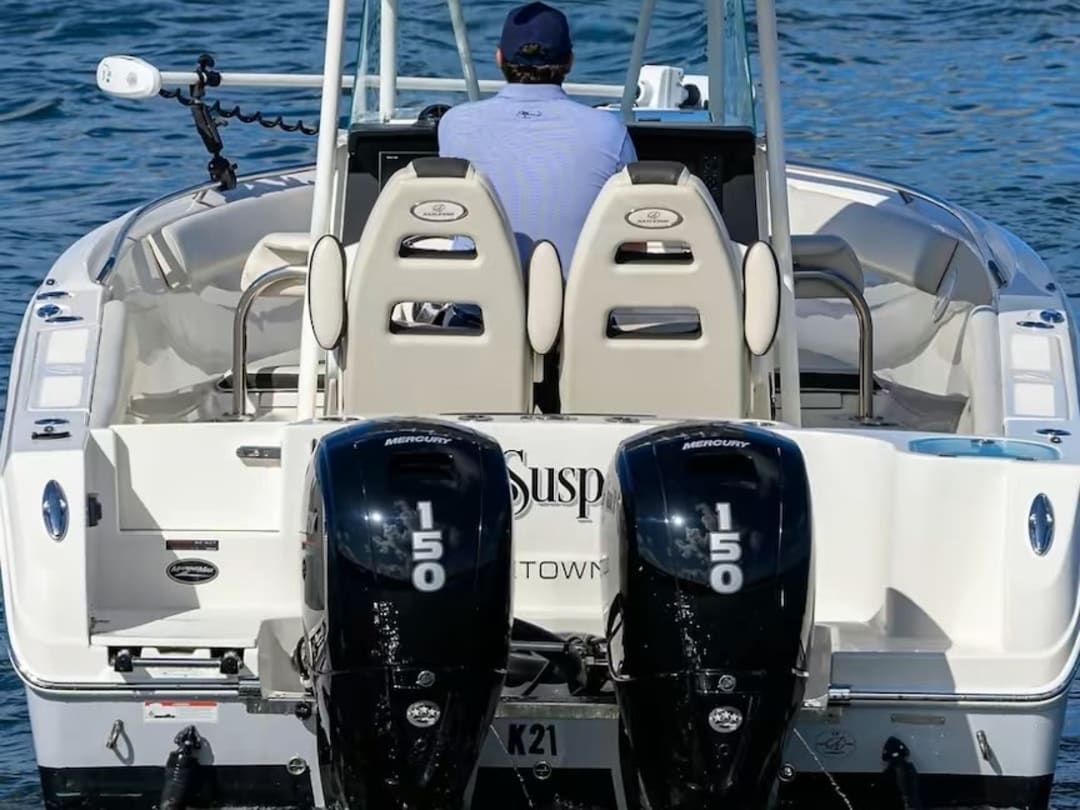 2002 Sea Ray 560 Sedan Bridge “4 Frogs”